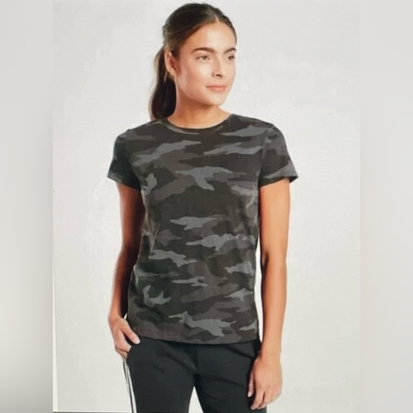NWT Athleta Organic Cotton Camo T Black Size X Small - Picture 10 of 11
